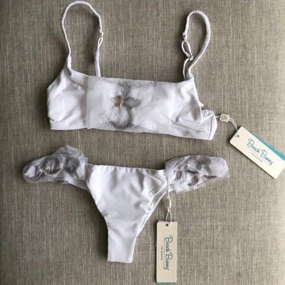 Beach Bunny Lexi Bralette + Lexi Tango Bottom (size M) NWT - Picture 5 of 9